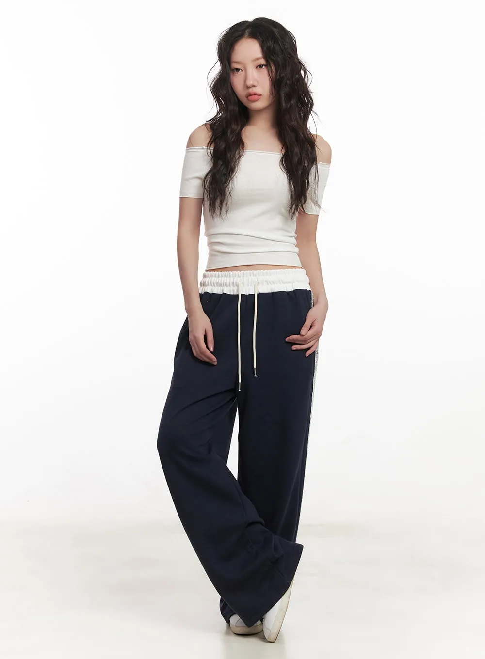 Angel Lace Wide-Leg Trackpants CA521