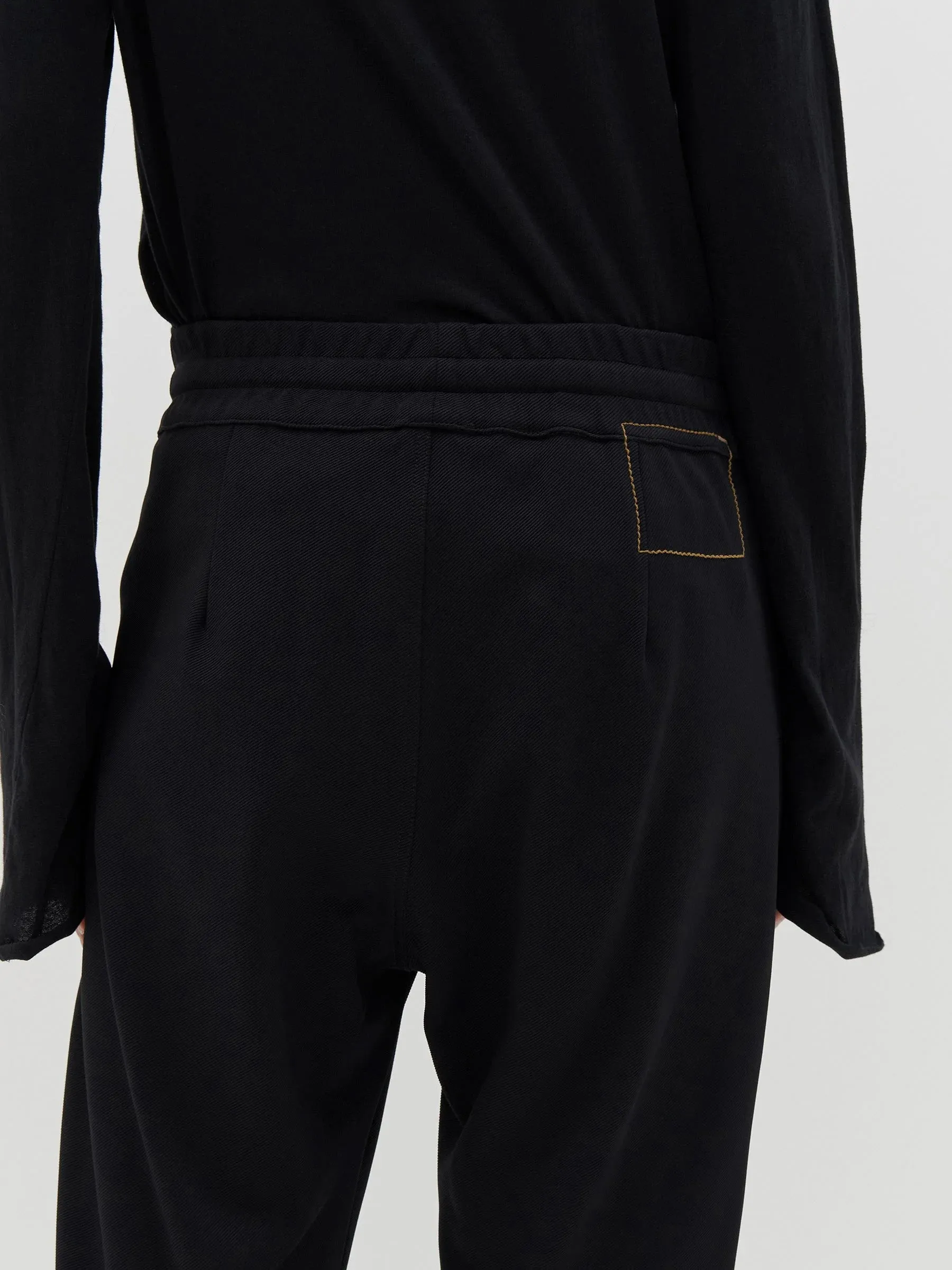 Bassike Stretch Twill Tapered Pant - Black