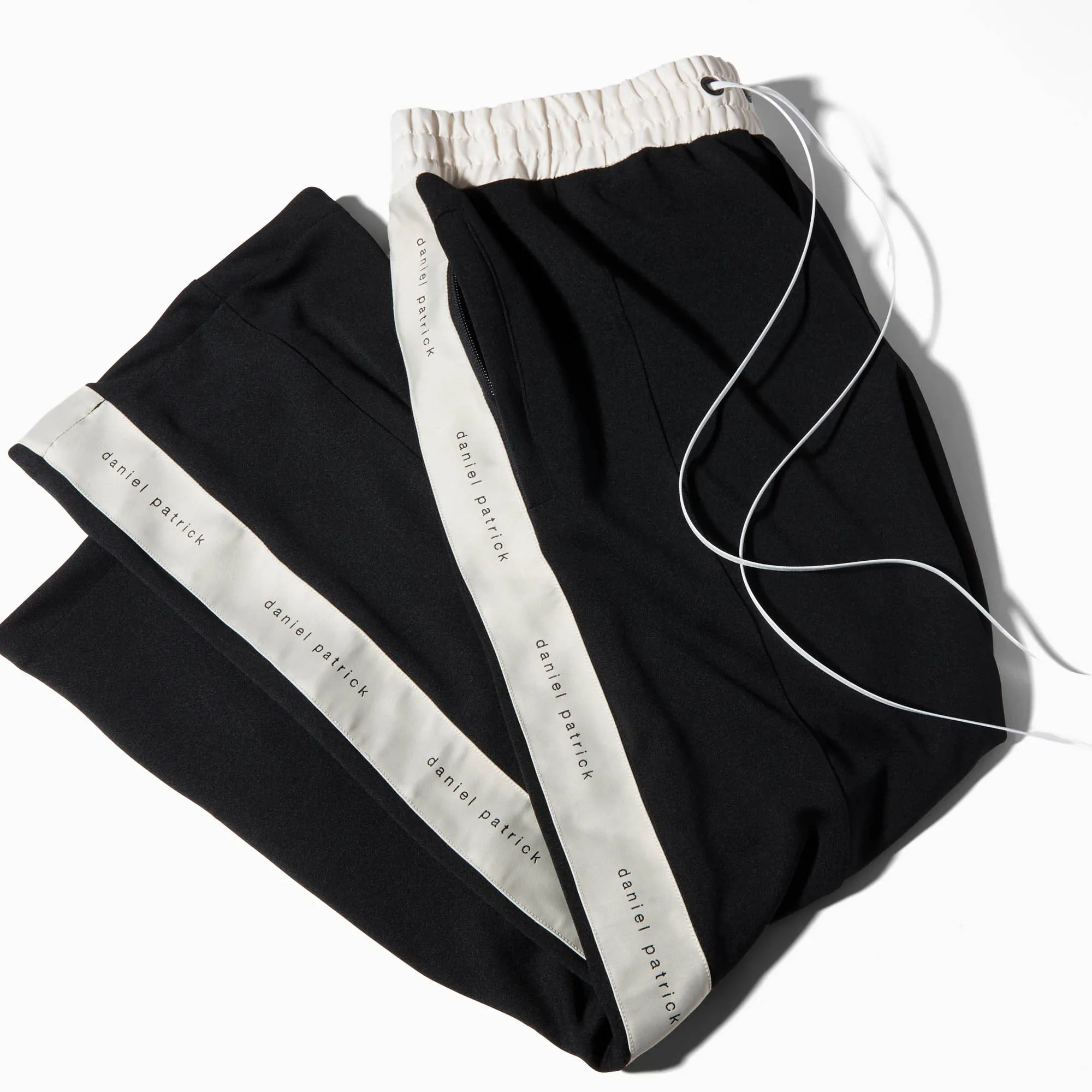 bootcut track pant / black   ivory