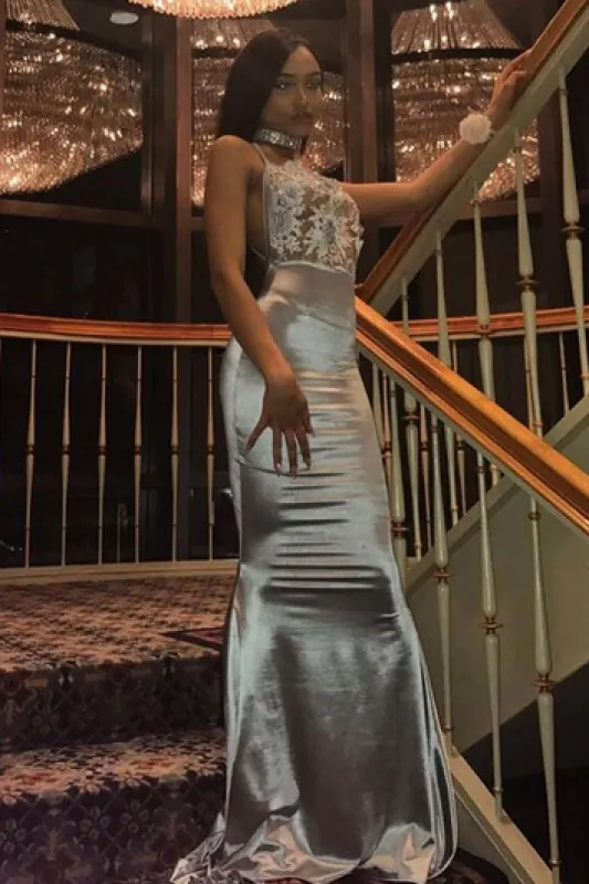 Bridelily Sexy Sleeveless Mermaid Lace Halter Backless Evening Dress