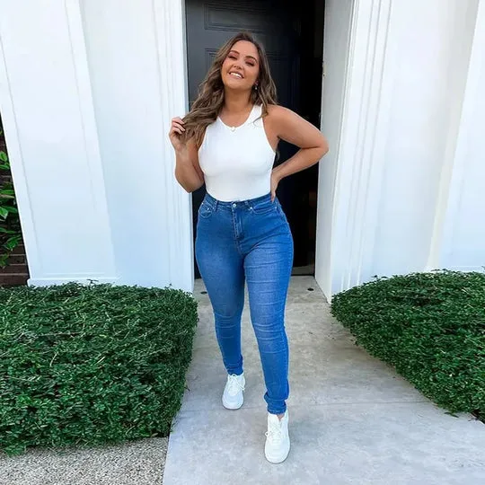Elara - High Waisted Jeans