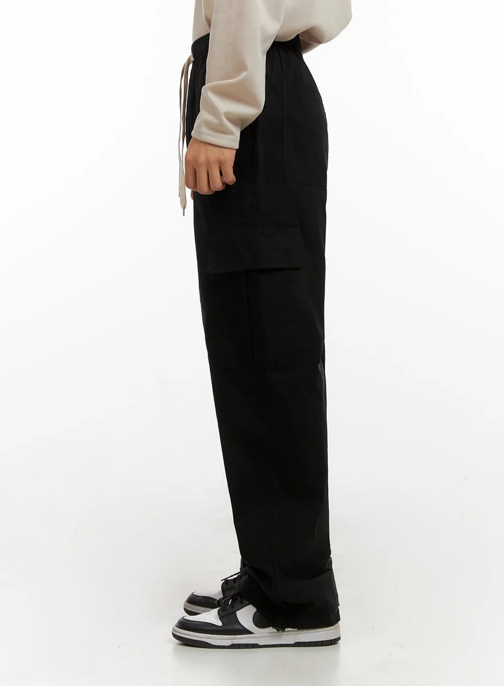 Men's Loose Fit Cargo Pants (Black) IG409