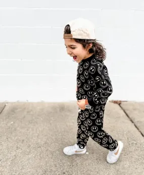 Trendy Black Smiley & Lightning Bolt Kids Sweatshirt and Jogger Set/Boys two piece sets